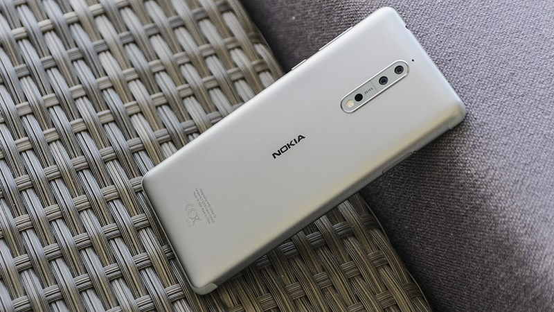 Nokia 8 đang có loạt khuyến mãi hấp dẫn, giảm giá tới 3 triệu đồng