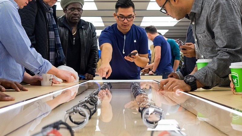 Táo Khuyết bán được 8 triệu chiếc Apple Watch trong quý 4/2017