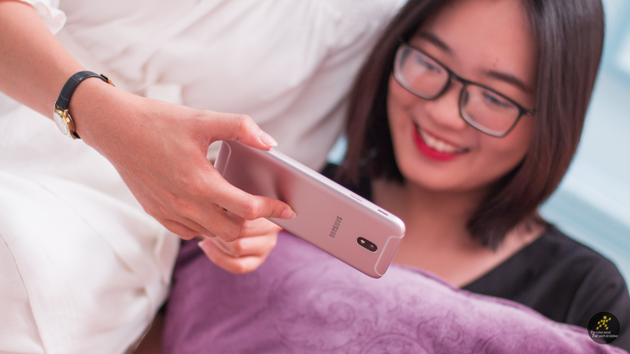 Galaxy J7 Pro hồng Galaxy J7 Pro hồng
