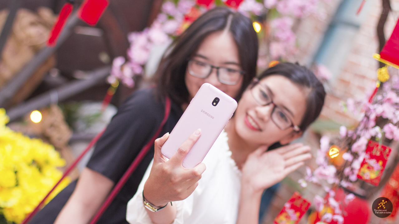 Galaxy J7 Pro hồng Galaxy J7 Pro hồng