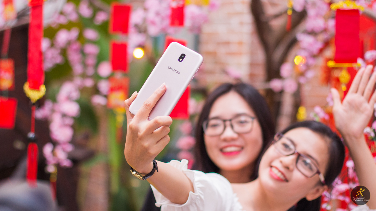 Galaxy J7 Pro hồng Galaxy J7 Pro hồng