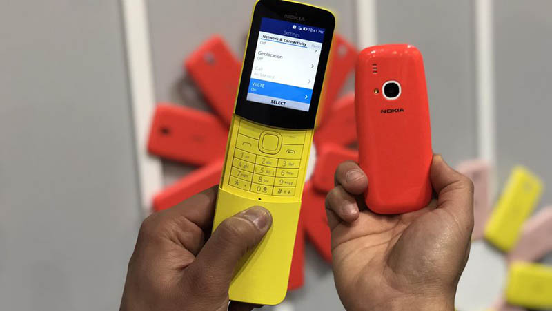 nokia-8110 vs nokia-3310 nokia-8110 vs nokia-3310