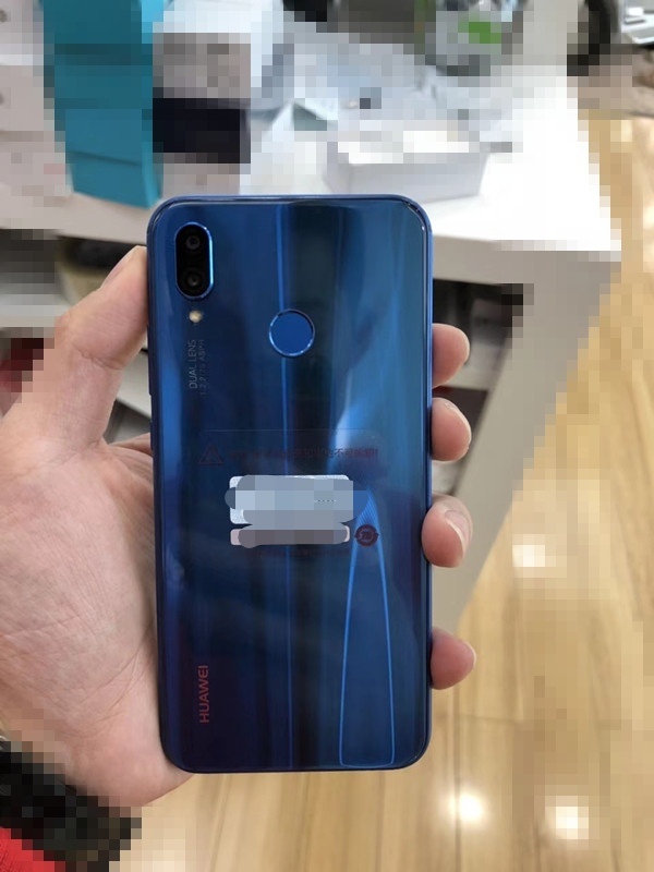 Huawei P20 Lite xuất hiện thực tế với thiết kế Huawei P20 Lite xuất hiện thực tế với thiết kế
