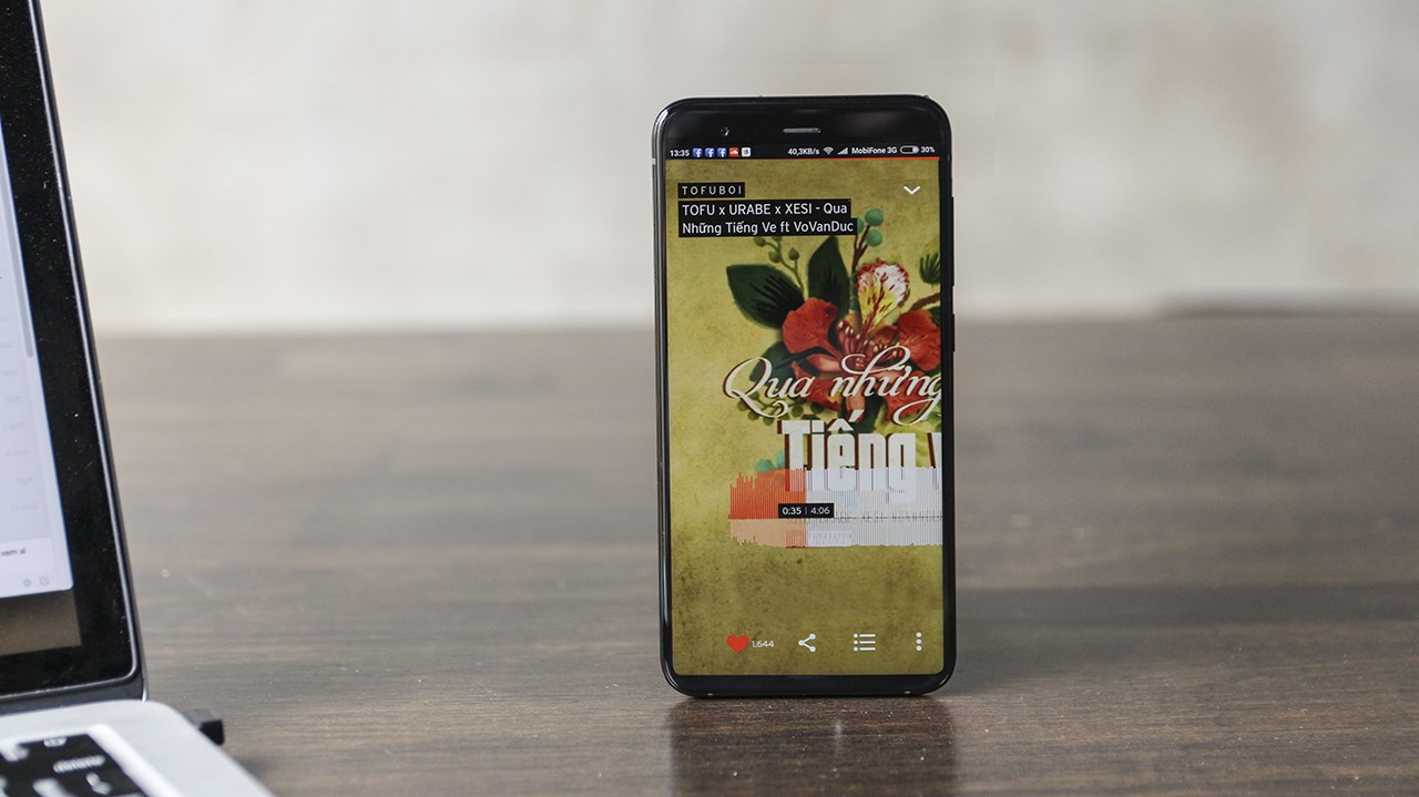 Đánh giá Xiaomi Mi 7