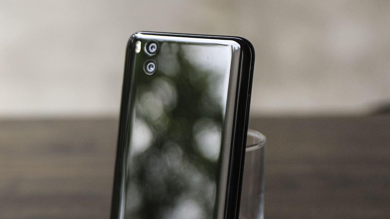 Đánh giá Xiaomi Mi 7
