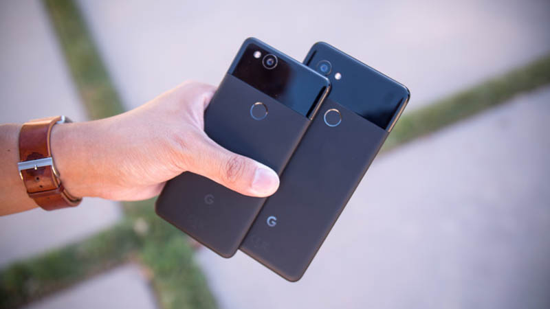 Google Pixel 2 vs Pixel 2 XL Google Pixel 2 vs Pixel 2 XL