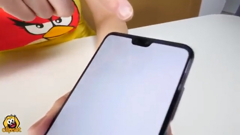 Mở hộp và trên tay nhanh siêu phẩm Huawei P20 Pro Mở hộp và trên tay nhanh siêu phẩm Huawei P20 Pro