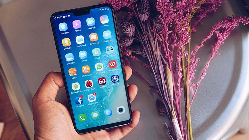 Vivo V9 thiết kế Vivo V9 thiết kế