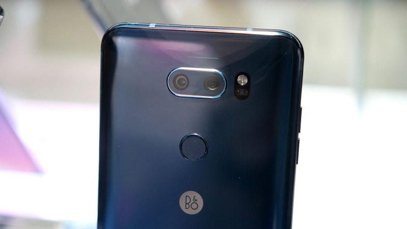 LG V30 ThinQ LG V30 ThinQ