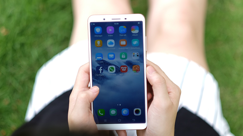 vivo y71 thiết kế vivo y71 thiết kế