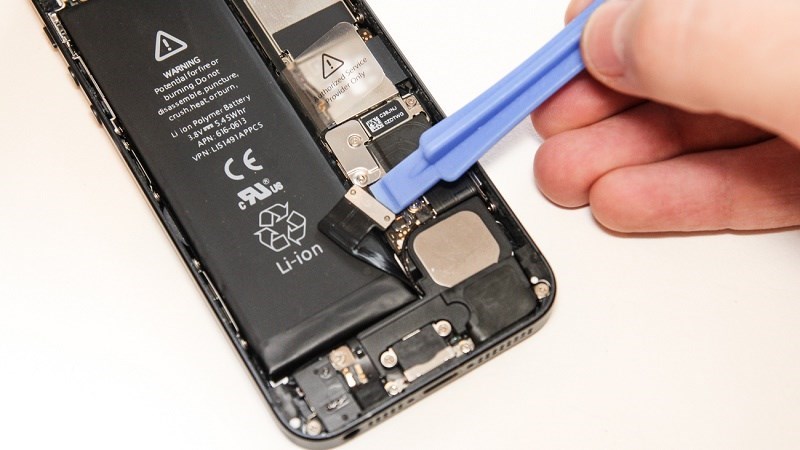 Thay thế pin iPhone Thay thế pin iPhone