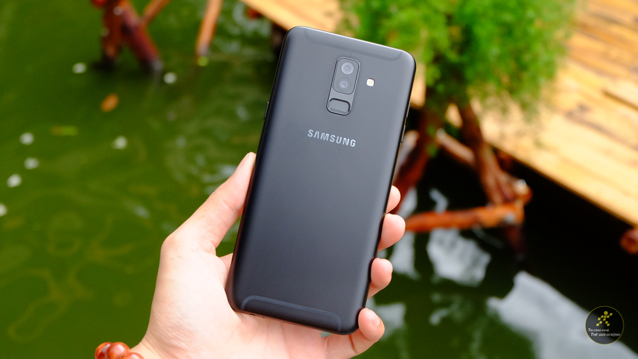 ÄÃ¡nh gÃ­a Galaxy A6+ 2018 