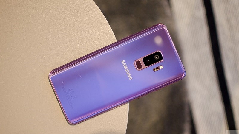 Hot sale: Galaxy J7 Pro giảm 500k, Galaxy S9+ giảm 3 triệu, chỉ 2 ngày