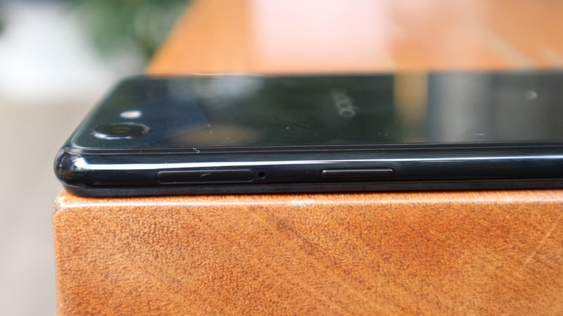 OPPO F7 Youth OPPO F7 Youth