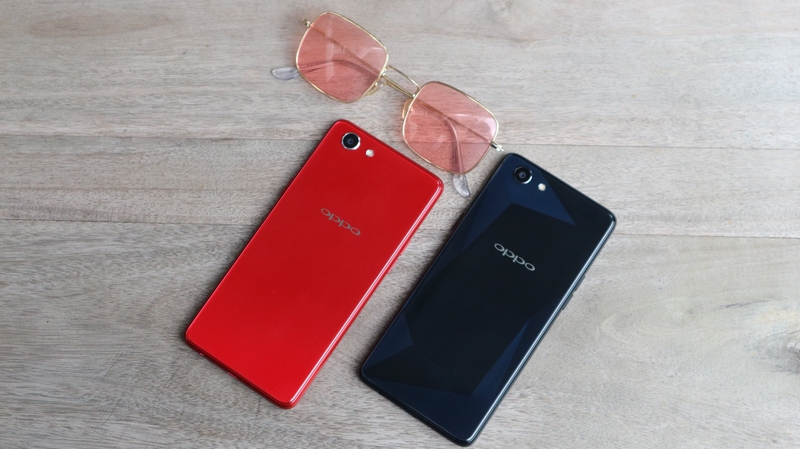 OPPO F7 Youth OPPO F7 Youth
