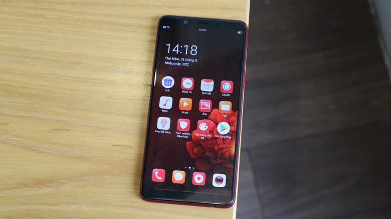 OPPO F7 Youth OPPO F7 Youth