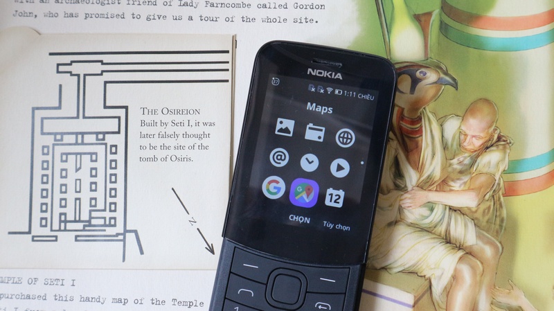 Nokia 8110 4G Nokia 8110 4G