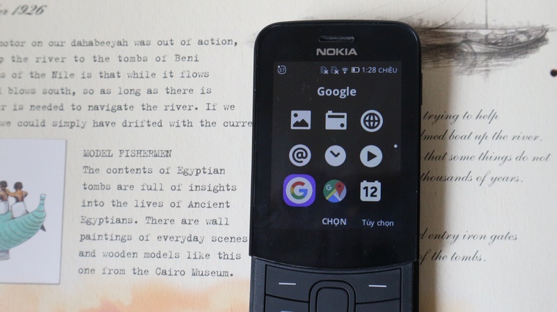 Nokia 8110 4G Nokia 8110 4G