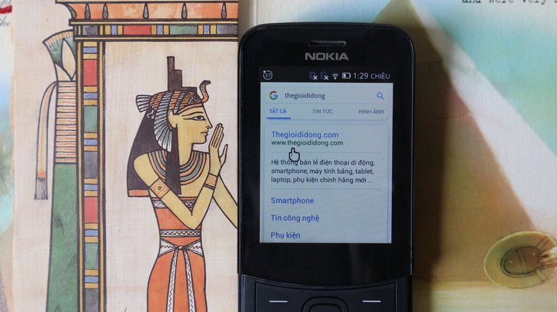Nokia 8110 4G Nokia 8110 4G