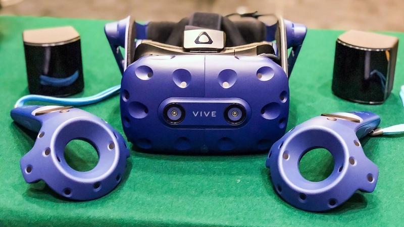 HTC Vive Pro HTC Vive Pro