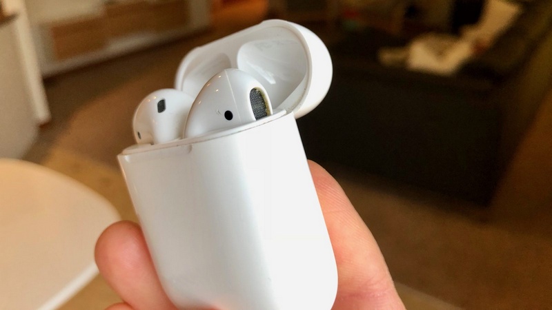 tai nghe AirPods s