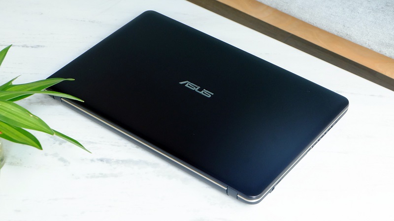 Đánh giá Asus VivoBook 15 (X540UB) Đánh giá Asus VivoBook 15 (X540UB)