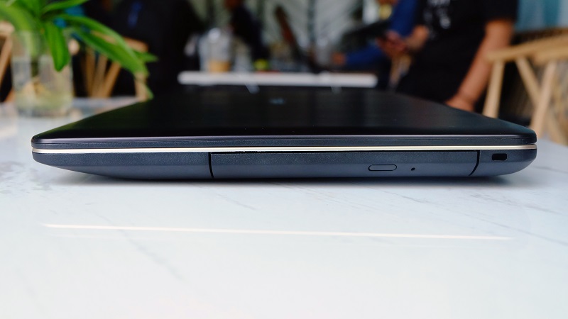 Đánh giá Asus VivoBook 15 (X540UB) Đánh giá Asus VivoBook 15 (X540UB)