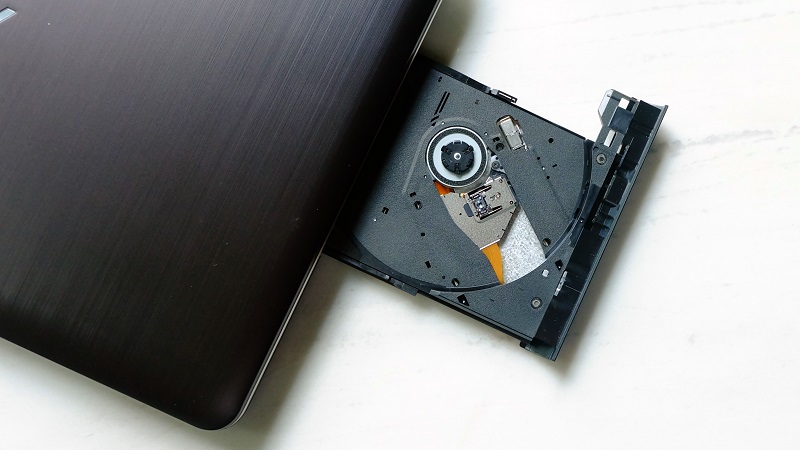 Đánh giá Asus VivoBook 15 (X540UB) Đánh giá Asus VivoBook 15 (X540UB)
