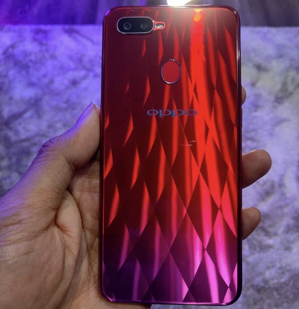 OPPO F9