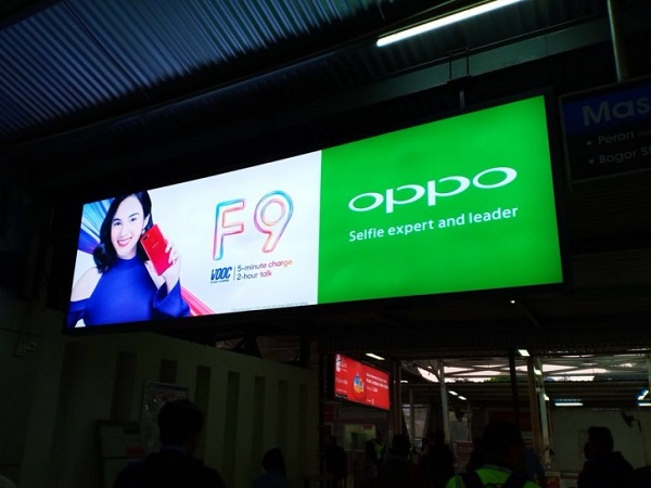 OPPO F9