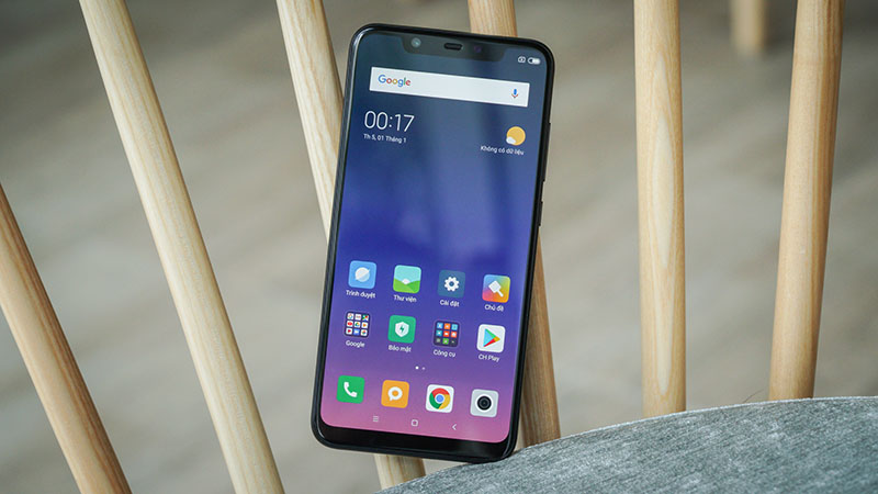 Đánh giá Xiaomi Mi 8