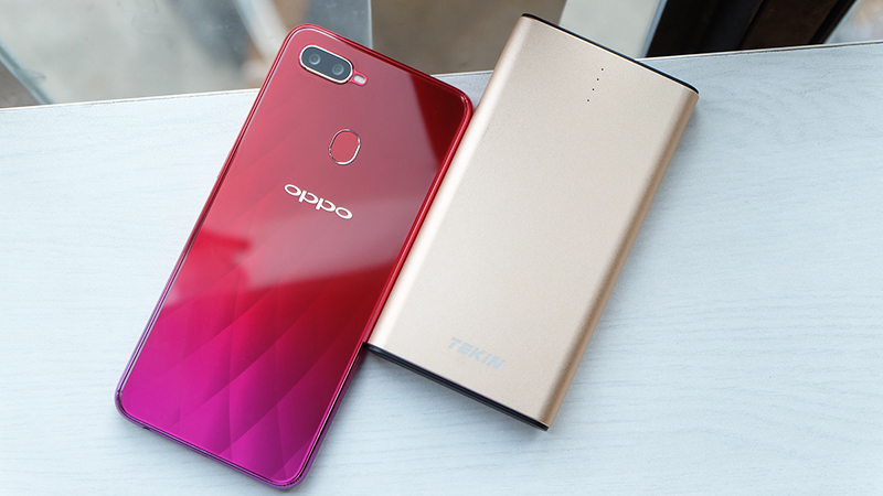 Oppo F9