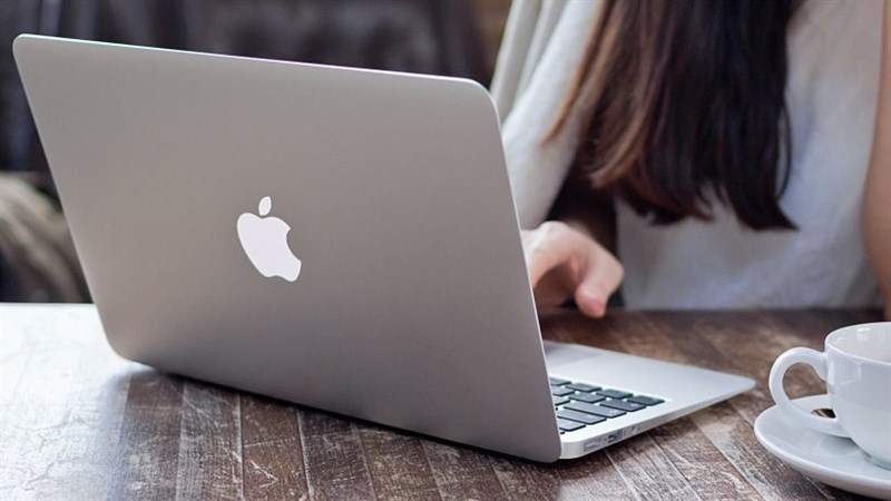 Macbook