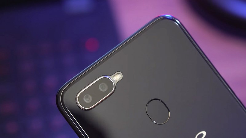 Oppo F9