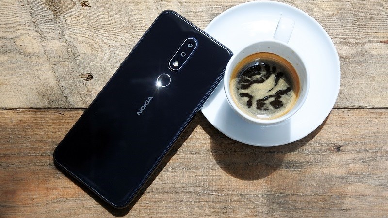 Flash Sale 2.000 suất Nokia 6.1 Plus, tặng PMH 500k, trả góp 0%