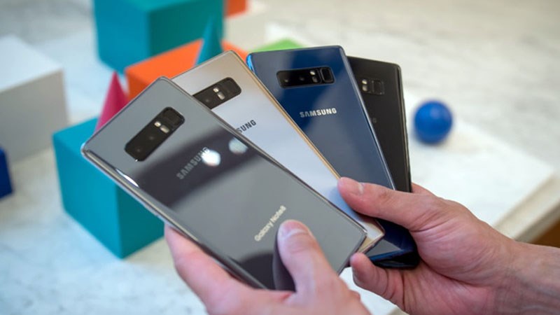 Mua Online smartphone Samsung tháng 9, nhận thêm nhiều ưu đãi Mua Online smartphone Samsung tháng 9, nhận thêm nhiều ưu đãi