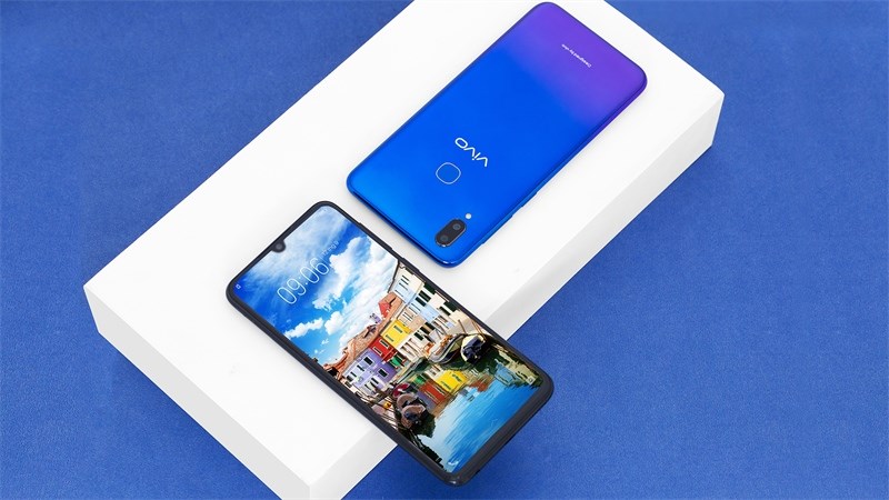 5 lý do vì sao nên mua Vivo V11i: Màn hình giọt nước, camera kép và còn gì nữa?