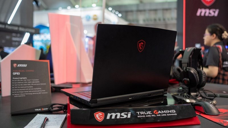 MSI GF63 8RD MSI GF63 8RD