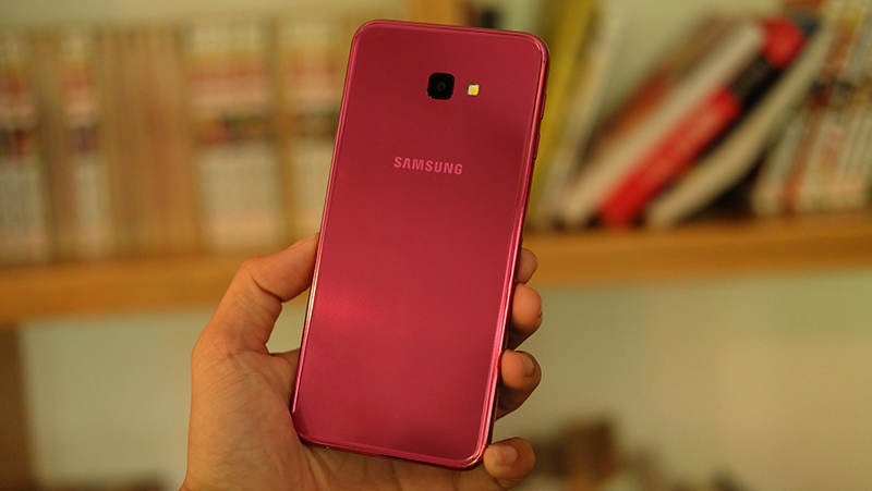 Galaxy J4+
