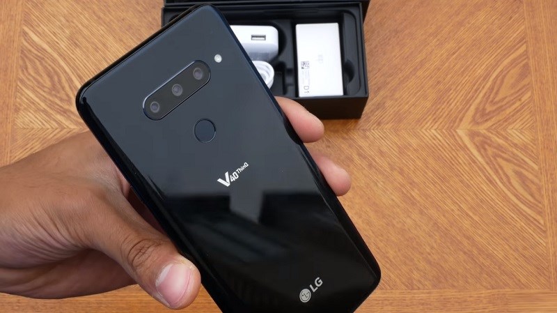 Đập hộp LG V40 ThinQ: 3 camera, gấp 3 niềm vui Đập hộp LG V40 ThinQ: 3 camera, gấp 3 niềm vui