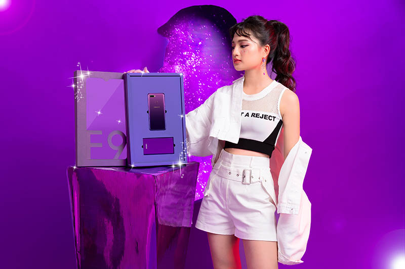 OPPO F9 Tím Tinh Tú OPPO F9 Tím Tinh Tú