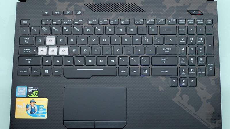 Đánh giá ASUS ROG Strix SCAR II Đánh giá ASUS ROG Strix SCAR II