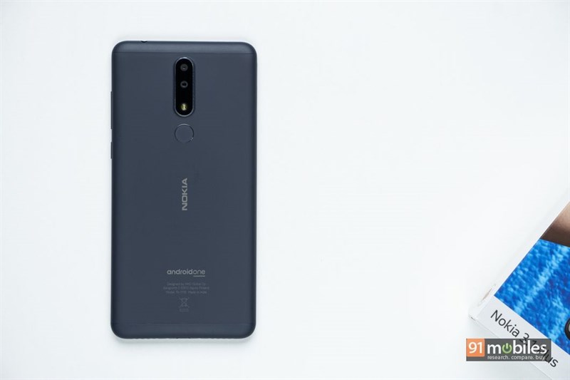 Mở hộp Nokia 3.1 Plus và ấn tượng đầu tiên: Pha trộn giữa truyền thống & hiện đại