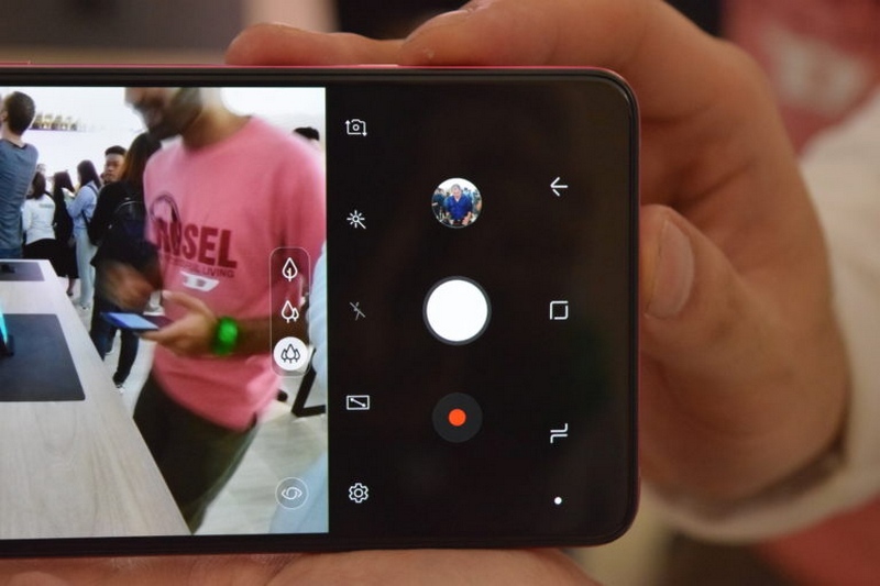 Những tính năng tốt nhất trên Galaxy A9 (2018): Chủ yếu về camera Những tính năng tốt nhất trên Galaxy A9 (2018): Chủ yếu về camera
