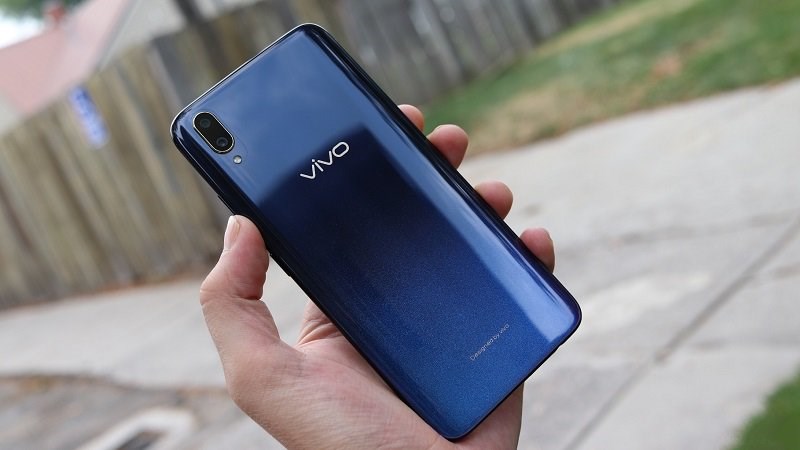 Smartphone Vivo mới với camera kép phía sau lộ ảnh trên TENAA Smartphone Vivo mới với camera kép phía sau lộ ảnh trên TENAA