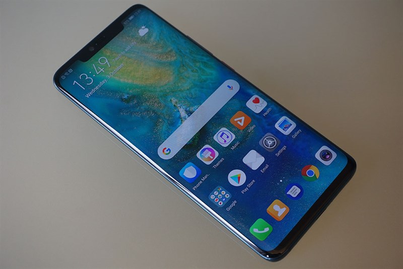 Mate 20 và Mate 20 Pro ra mắt: 3 camera zoom 5x, sạc siêu nhanh, vân tay dưới màn hình Mate 20 và Mate 20 Pro ra mắt: 3 camera zoom 5x, sạc siêu nhanh, vân tay dưới màn hình