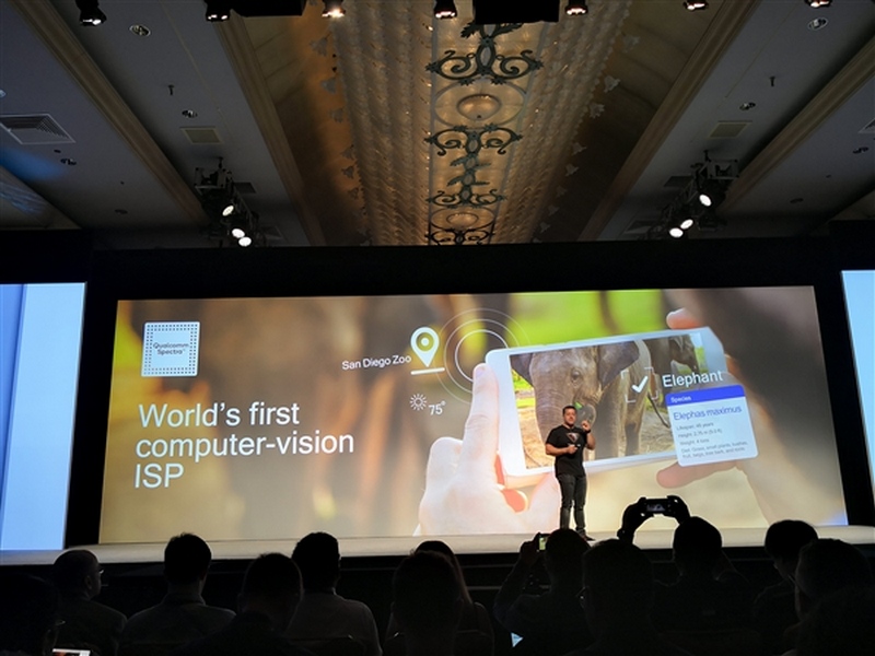 Snapdragon 855 chính thức trình làng: Hỗ trợ 5G, hiệu năng AI gấp 3 lần Snapdragon 855 chính thức trình làng: Hỗ trợ 5G, hiệu năng AI gấp 3 lần