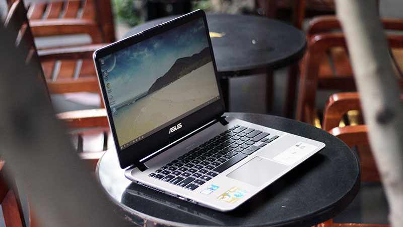 Đánh giá Asus Vivobook X407UA