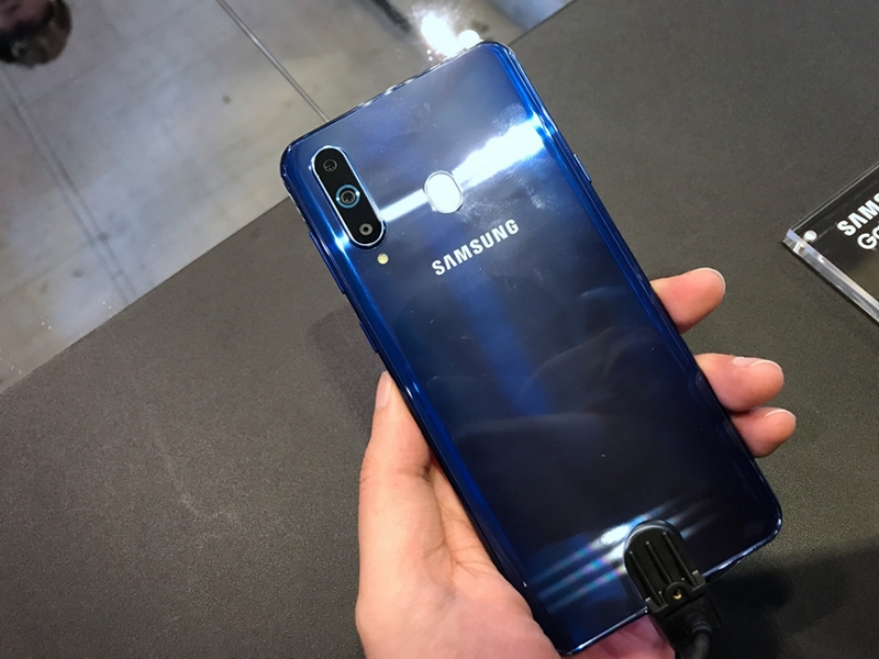 Galaxy A8s