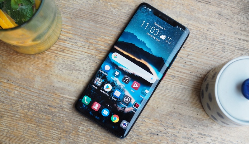TOP 3 smartphone màu mới, độc đẹp lạ cho mùa Giáng Sinh và Năm Mới